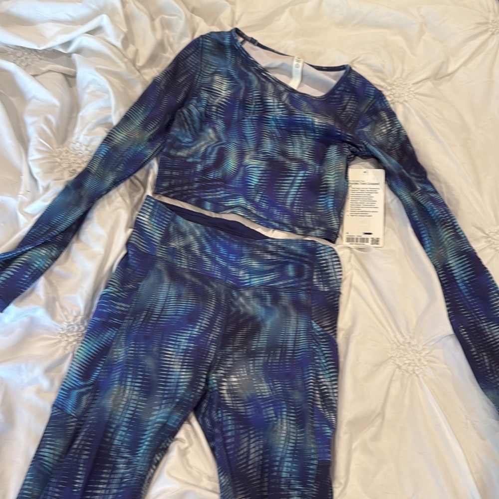 Lululemon leggings/shirt set